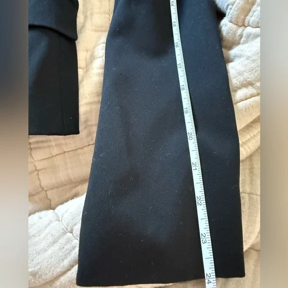 Express Women's Classic Black Suit Jacket - Picture 8 of 9